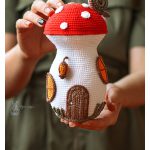 Mushroom House Crochet Pattern