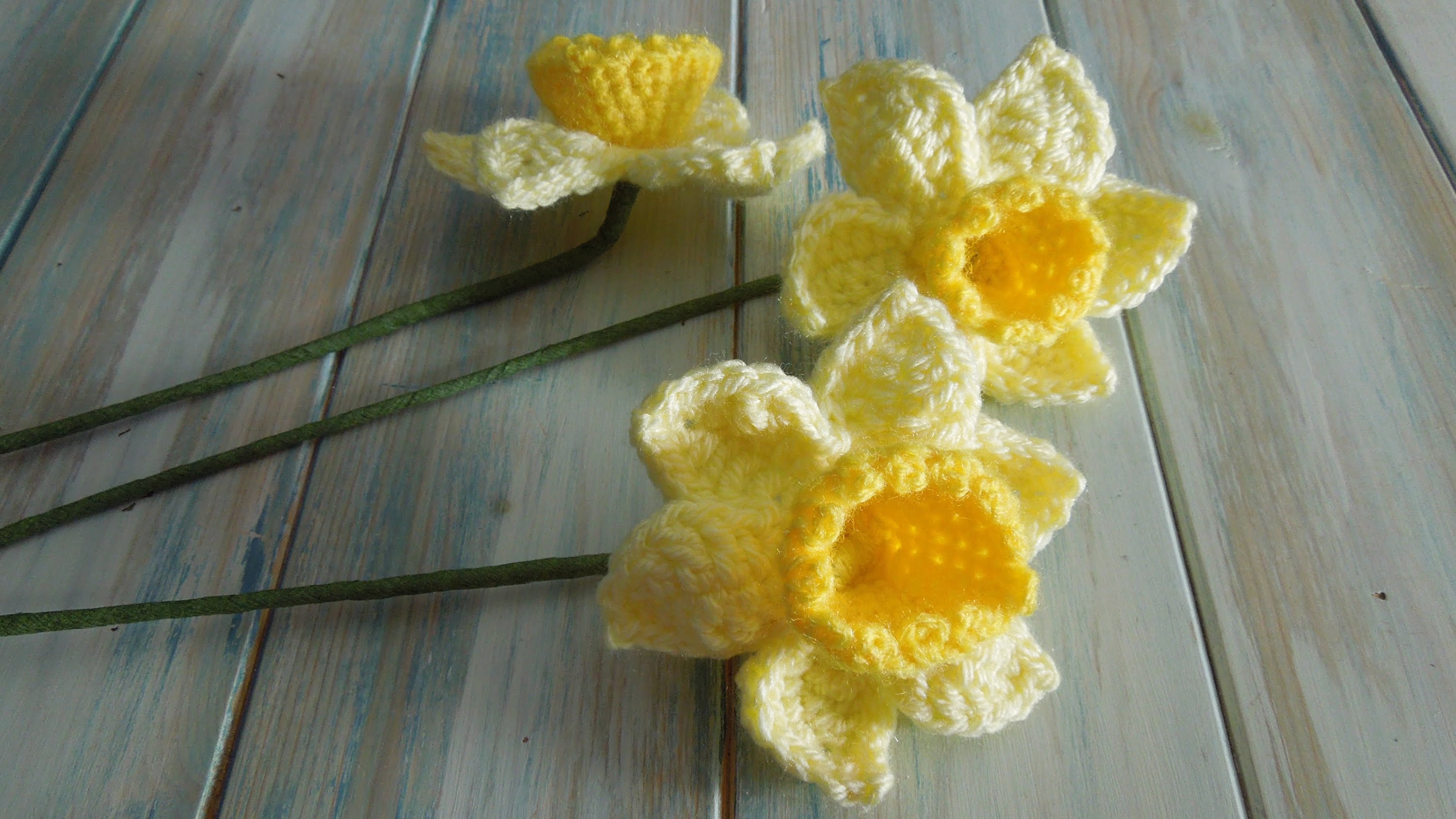 How to Crochet 3D Daffodil Flower Video Tutorial