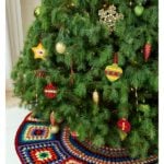 Granny Christmas Tree Skirt Free Crochet Pattern