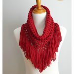 Cranberry Fringe Cowl Free Crochet Pattern and VIdeo Tutorial