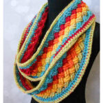 Lucky Celtic Infinity Scarf Free Crochet Pattern