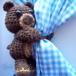 Amigurumi Hugging Bear Curtain Tie Back Free Crochet Pattern