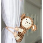 Sheep Curtain Holder Free Crochet Pattern