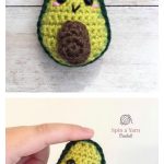 Adorable Avocado Keychain FREE Crochet Pattern