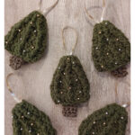 O’Christmas Tree Ornament Free Crochet Pattern