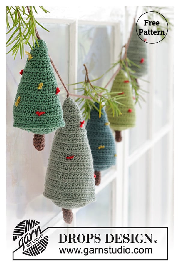 Christmas Woods Garland Free Crochet Pattern