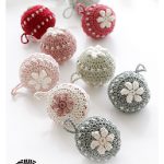 Christmas Blossoms Baubles Free Crochet Pattern