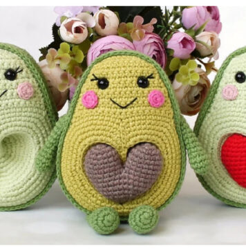 Amigurumi Avocado with Heart Seed Crochet Pattern