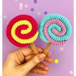 Mini Lollipop Free Crochet Pattern and Video Tutorial