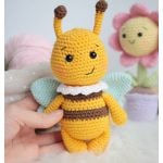 Amigurumi Bumble Bee Crochet Pattern