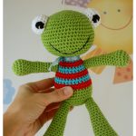 Felix the Frog Amigurumi Free Crochet Pattern