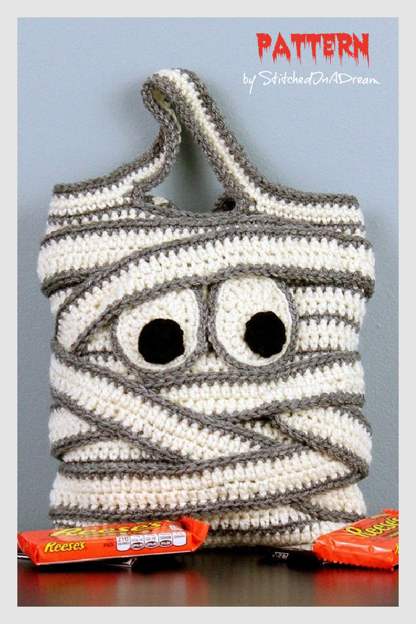 Mummy Trick-or-Treat Bag Crochet Pattern