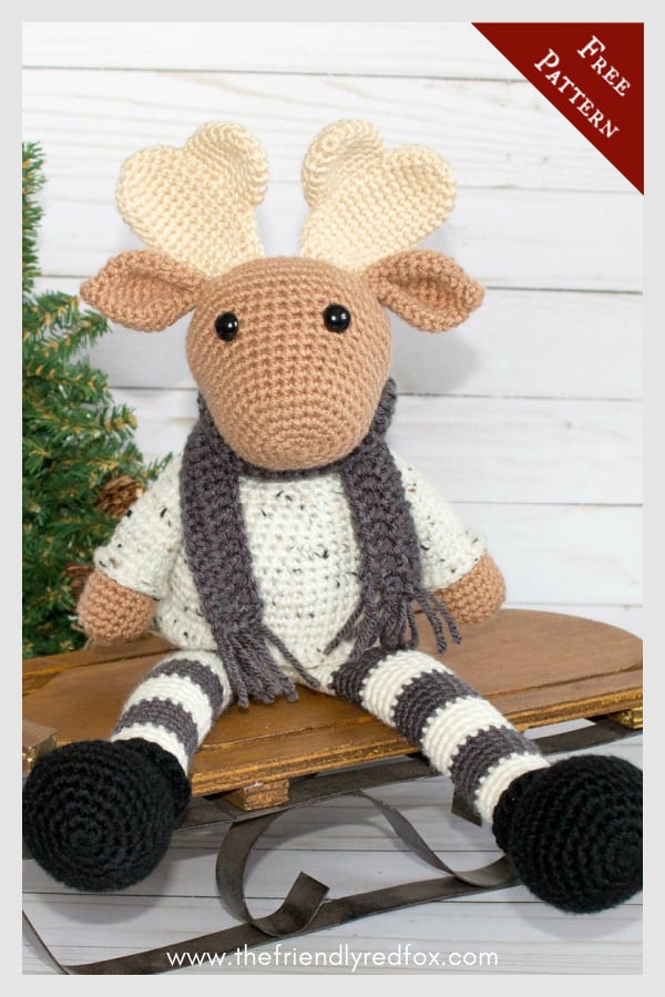 Amigurumi Christmas Friend Moose Free Crochet Pattern