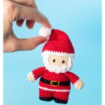 Mini Santa Claus Free Crochet Pattern and Video Tutorial