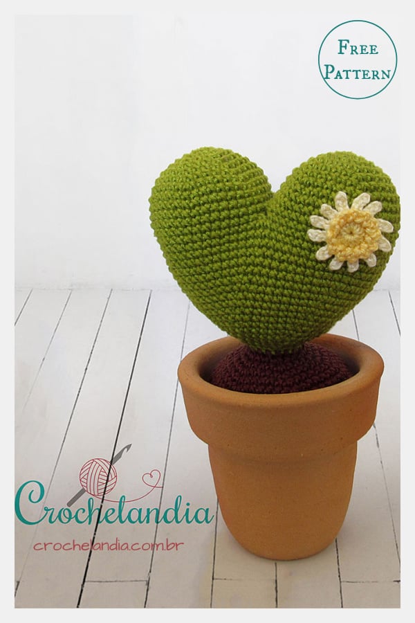 Cactus Amore Free Crochet Pattern