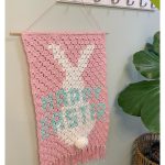 Easter C2C Wall Hanging Decor Free Crochet Pattern