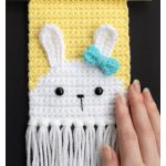 Mini Bunny Wall Hanging Free Crochet Pattern