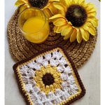 Sunflower Granny Square Free Crochet Pattern