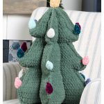 Merry Mod Christmas Tree Pillow Free Crochet Pattern
