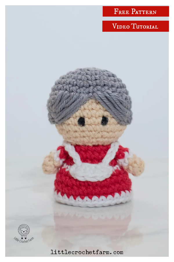 Mini Mrs. Claus Amigurumi Free Crochet Pattern and Video Tutorial