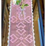 Heart Table Runner Free Crochet Pattern and Video Tutorial