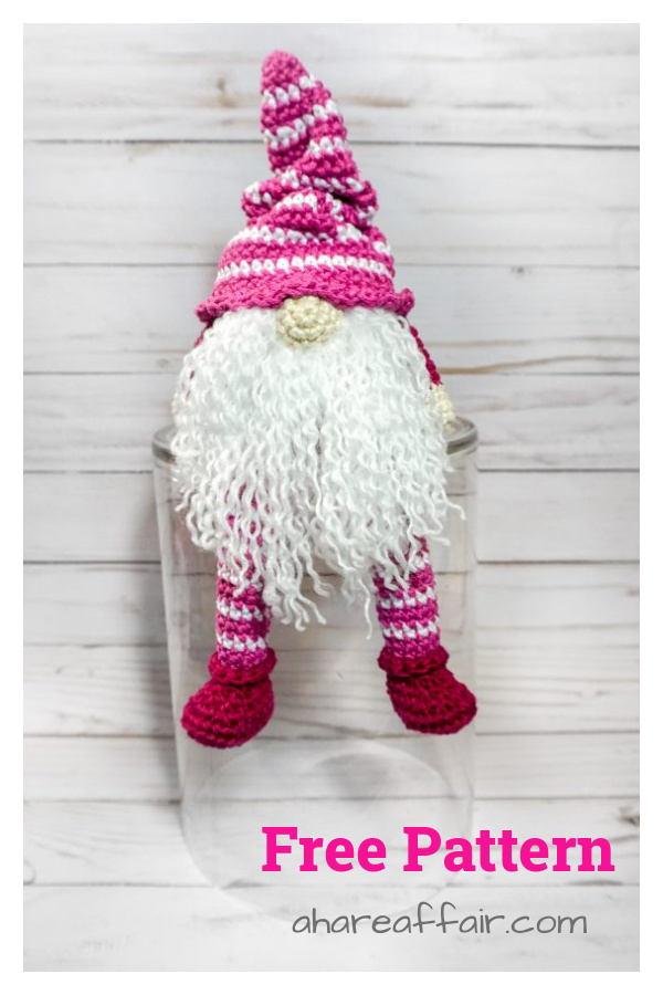 Valentine Gnome Free Crochet Pattern 