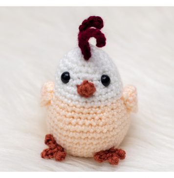 Amigurumi Chandler the Chicken Free Crochet Pattern