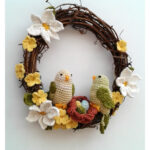 Easter Wreath Bird Family Crochet Pattern