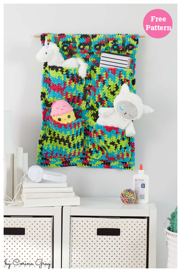 Pocket Wall Hanging Free Crochet Pattern
