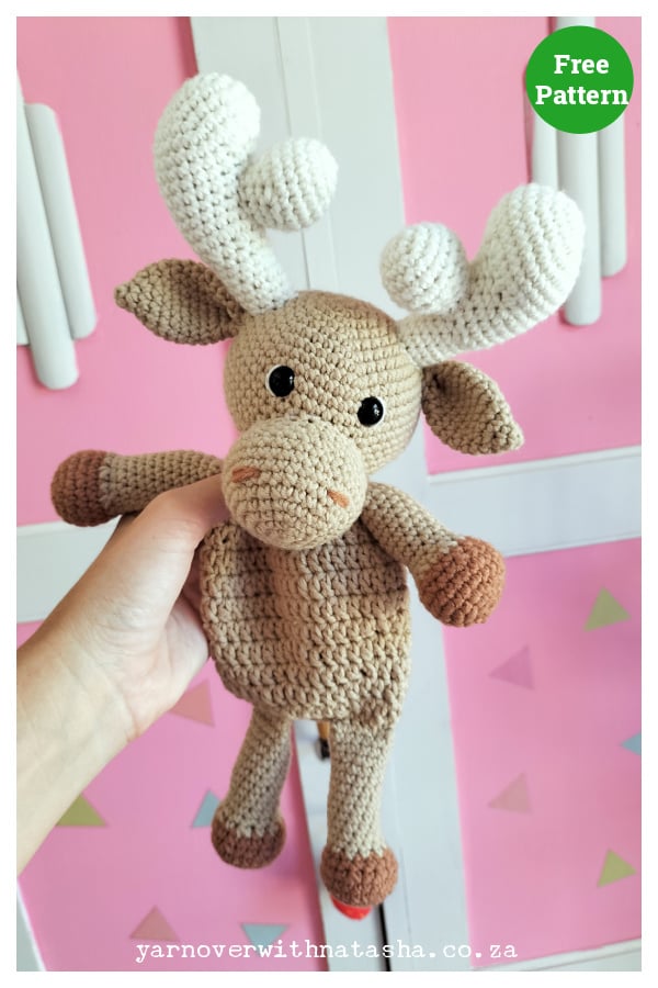 Cuddle me Moose Amigurumi Free Crochet Pattern