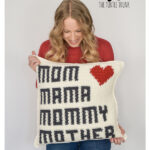 Mother’s Day Pillow Free Crochet Pattern and Video Tutorial