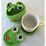 Frog Coffee Coaster Set Crochet Pattern and Video Tutorial