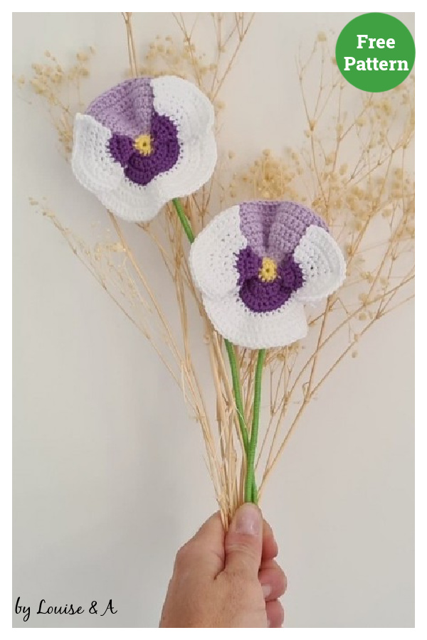 Pansy Flower Free Crochet Pattern