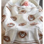 Lion Baby Blanket Free Crochet Pattern and Video Tutorial