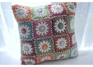 Happy Petal Pillow Free Crochet Pattern and Video Tutorial