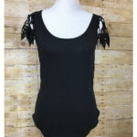 Add Crochet Sleeves to Fabric Clothes Free Pattern and Video Tutorial