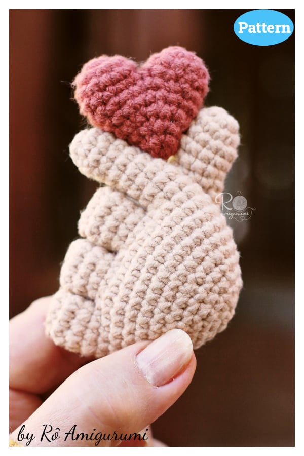 Amigurumi Finger Heart Crochet Pattern