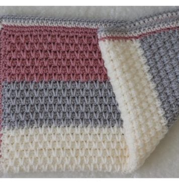 Jamie Moss Stitch Baby Blanket Free Crochet Pattern and Video Tutorial