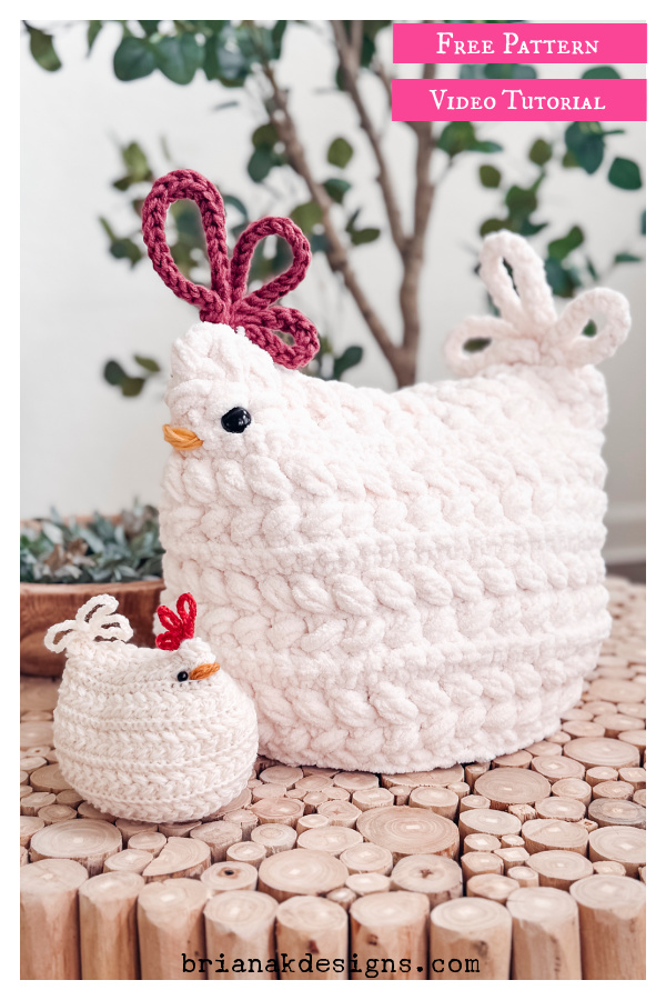 Wheat Stitch Chickens Free Crochet Pattern and Video Tutorial