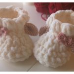 Lamb Baby Slippers Free Crochet Pattern and Video Tutorial
