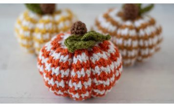 Houndstooth Pumpkin Free Crochet Pattern